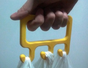 if-you-need-a-hand-with-the-groceries-you-can-print-a-bag-holder-to-make-it-a-little-easier